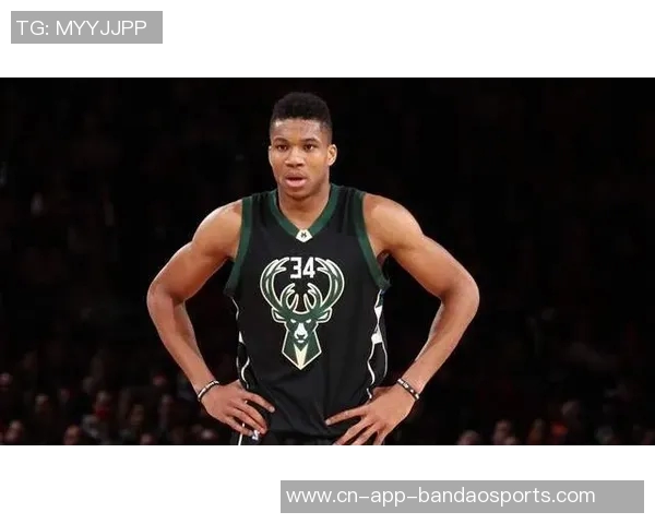 前裁判解析伊萨克与詹姆斯争议犯规索博接触未足以影响加纳乔表现 前裁判解析伊萨克与詹姆斯争议犯规索博接触未足以影响加纳乔表现