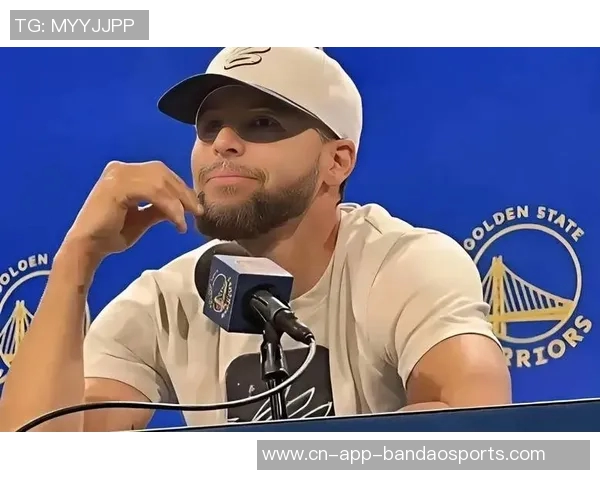 字母哥效力雄鹿十三年忠诚不渝现役球员时长仅次库里和追梦 字母哥效力雄鹿十三年忠诚不渝现役球员时长仅次库里和追梦