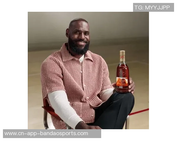 詹姆斯再次以退役决定为噱头为亚马逊打广告引发热议