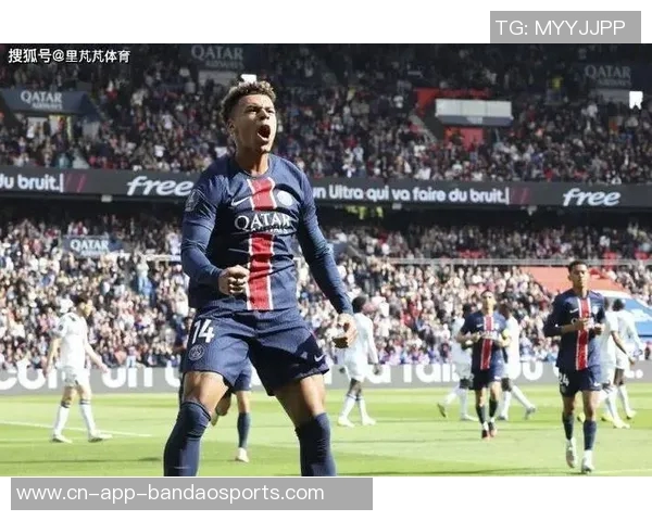 法国队金童奖得主回顾博格巴马夏尔姆巴佩杜埃的辉煌时刻