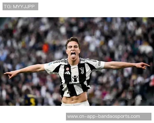 双星齐发力！居莱尔助攻伊尔迪兹梅开二度助力世预赛胜利